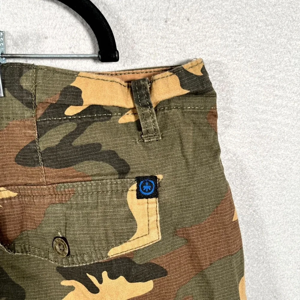 Monument Cargo Shorts Mens‎ 42 Brown Cotton Stretch Camo Woodland Ripstop Casual